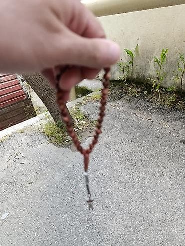 tesbeh: Təsbeh – təbii daşdan, qəhvəyi-qızılı tonlarda - Material: qəhvəyi — 2
