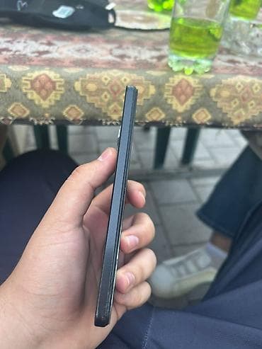 alıram: Poco X5 Pro 5G, 256 GB, rəng - Qara, Sensor — 4