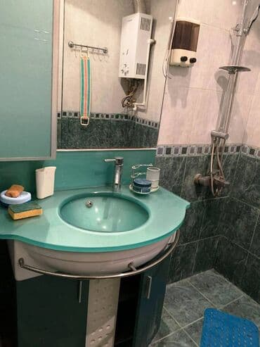 savalanda evler: Bakı, 3 otaqlı, Köhnə tikili, 70 kv. m — 9