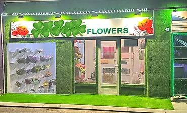 Çiçək mağazası üçün tam təchizatlı vitrin və avadanlıq dəsti Hazır