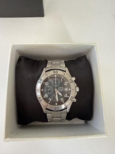 Qol saatı, Orient, rəng - Qara