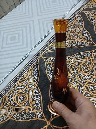 postel: Porcelan dekor dəsti - 3 ədəd kiçik dekorativ güldan: fərqli formalar — 10