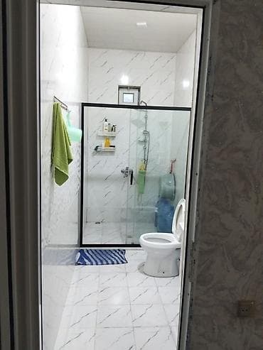 gence kiraye ev: 2 otaq esyali heyet evi kiraye verlir.Qapida kamera,internet isiq — 1