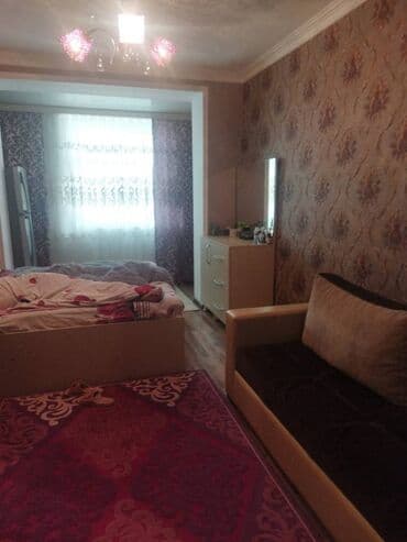 masallı torpaq: Sumqayıt şəhəri 11 ci mkr-n ərazisində 5 mərtəbəli köhnə tikilinin — 8