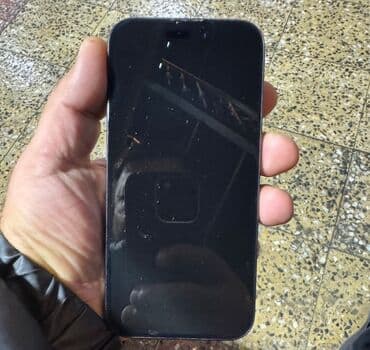 TV və video: IPhone 15 Pro, Qara — 4