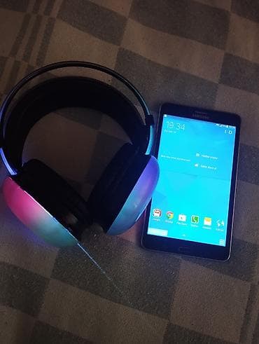 ucuz planşet: İşlənmiş Samsung Galaxy Tab A 8.0, 8", 1 TB, Ödənişli çatdırılma — 2