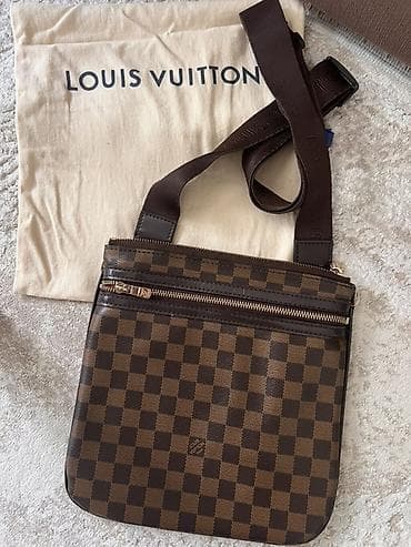 Çiyin çantası, Louis Vuitton