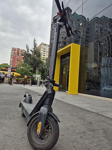 X9pro max ideal veziyyetdedi.2 batareykayla 200km mesafe verir.Tecili