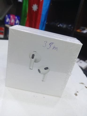 iphone xd: Apple AirPods qulaqqciq - Model: AirPods, MagSafe Charging Case — 1