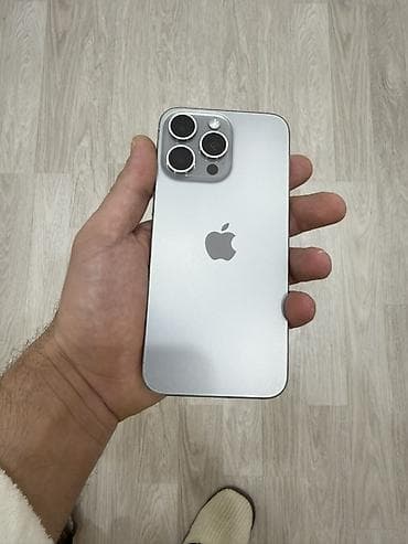 iphone 11 qara: IPhone 15 Pro Max, Sənədlərlə — 9