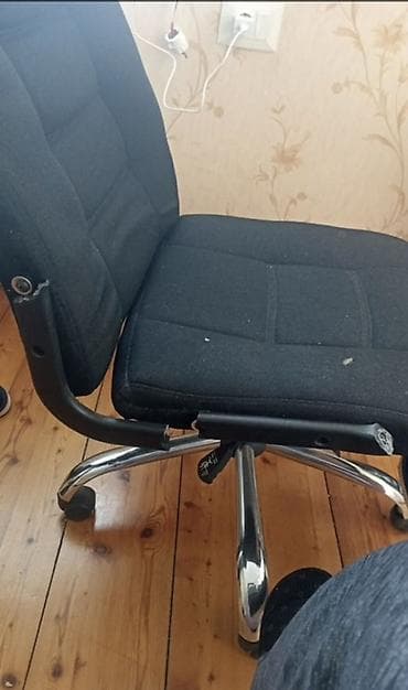 Təkərli, Qolları tənzimlənmir, Parça