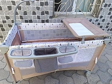 uşaqlar ucun qulaqciq: Uşaq üçün qatlanan манеж-çarpayı. cəmi 1 il işlənib Yüngül və praktik — 6