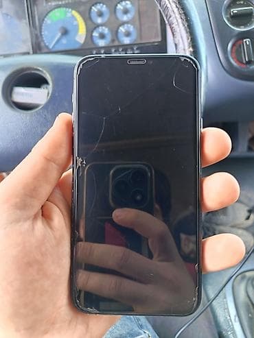 ipod touch 11: IPhone 11 Pro, Space Gray, Face ID — 3