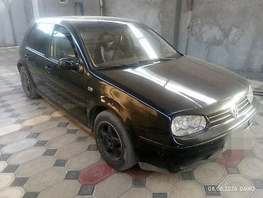 Volkswagen Golf: 1.8 l | 1999 il Hetçbek