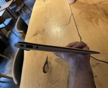 продаю ноутбук: İşlənmiş ASUS Vivobook, 15.6 ", Intel Core i7, 256 GB, Ünvandan götürmə, Pulsuz çatdırılma, Rayonlara çatdırılma — 9