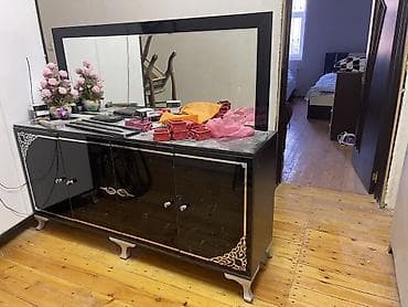 dekor ref: Qonaq otağı üçün vitrın və bufet dəsti - Material: MDF/LDSP korpus — 2