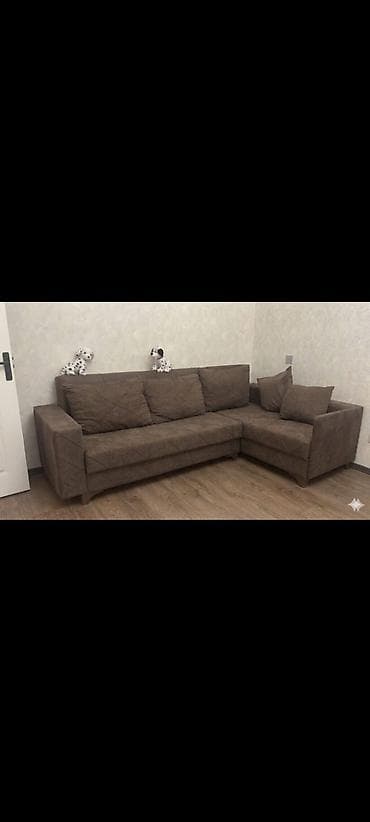 Divan satılır açılan divandı açılır 150 azn satılır.Sumqayit.Ayla91