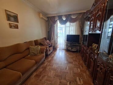 kurdexanida evler: Bakı, Bakıxanov qəs., 3 otaqlı, Köhnə tikili, 80 kv. m — 2