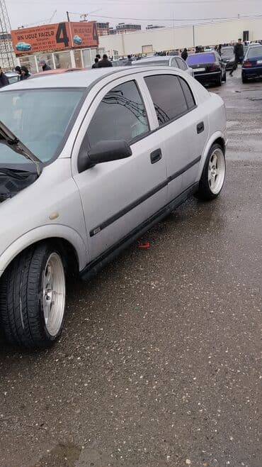 Kolpaklar: Salam 4 bolt 17 lik universal polkalı disklər 4 bolt lboy maşına gedir — 2