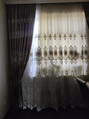 tül parçalar: Pərdələr iki hissədən ibarətdir: tül və qalın parça. Tül hissəsi açıq — 3