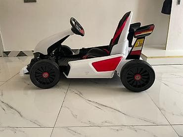 will kinder joy: 4 ədəd var isdiyən olsa cuzi endirim olacaq. Tək tək də satılır — 2