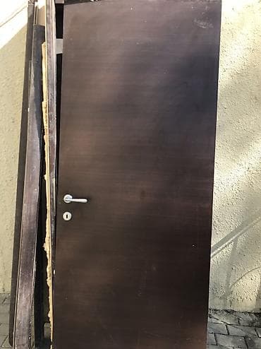 plastik qapllar: Yataq otağı üçün İşlənmiş Otaq qapısı Plintus ilə, Zəmanətli, Pulsuz quraşdırma, Ünvandan götürmə — 1