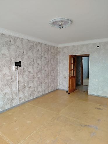 ev kirayesi bakida: Yevlax, 3 otaqlı, Köhnə tikili, 67 kv. m — 1