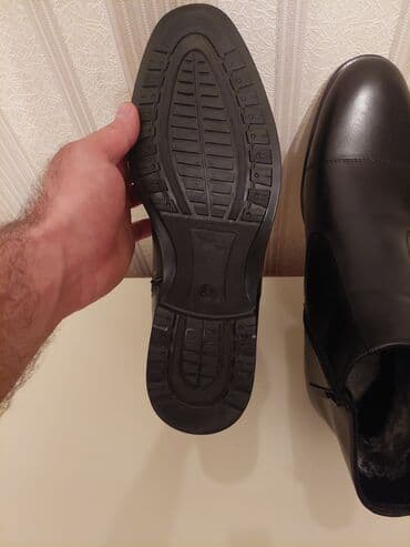 rezin botlar: Derimod, Ölçü: 43, rəng - Qara, Yeni — 2