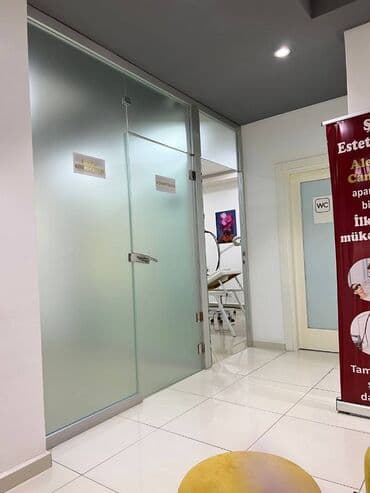 xacmaz obyekt: Obyekt satılır. 17 mərtəbəli binanın, 3 cü mərtəbəsi, Estetik — 10