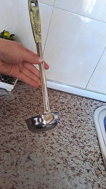 CD, DVD disklər və kassetlər: Qedimi — 3