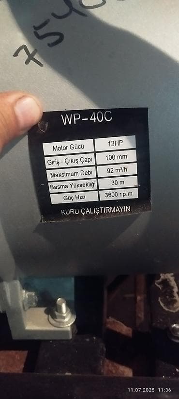 qapi ev: Su nasosu.Göldən, çaydan su vurmaq üçün.100lükdü.Benzinlə — 5