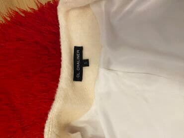 uşaqlar üçün demisezon jiletkalar: Şubala esildir tukleri tokulmur,isti saxlıyır.38-40 razmere — 9