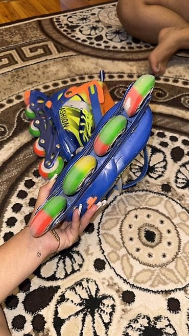 səs platası: Uşaq üçün tənzimlənən təkərli konki (roller skates) - Rəng — 4