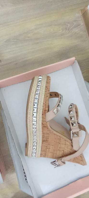 stiletto: Tuflilər, Ölçü: 36, rəng - Qara, İşlənmiş — 6