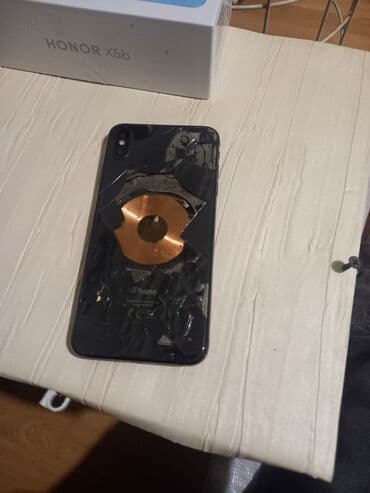 Audi: IPhone X — 2