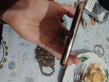 телефон флай металлический корпус: IPhone 11 Pro, Qızılı, Face ID — 6