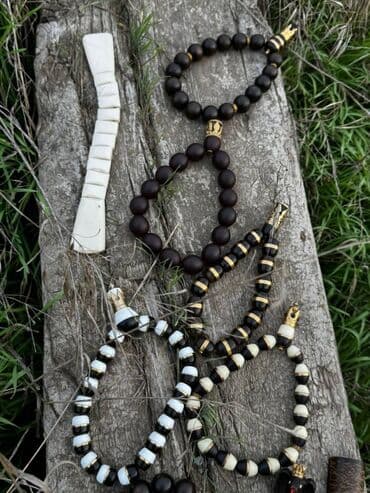 ebonit tesbeh: Təsbehlər hazər əldə var.
Çeşid çoxdu.
Çatdırılma edilir.
Əl işləridi — 2