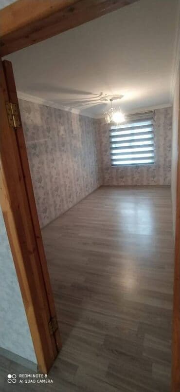 sumqayit 4 otaqli menziller: Sumqayıt, 2 otaqlı, Köhnə tikili, 50 kv. m — 6