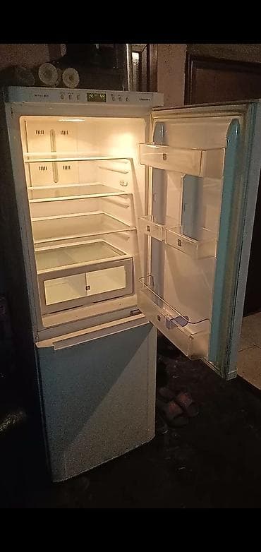 İşlənmiş 2 qapılı Samsung Soyuducu Satılır, rəng - Ağ, Təkərli