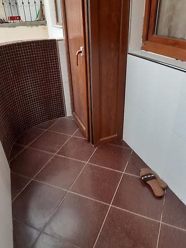 hövsan bina: Satılır– geniş və işıqlı - Plan: 2 otaqdan salona birləşdirilmiş — 10