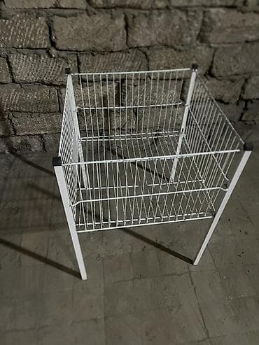 Mağaza və anbarlar üçün metal sərgiləmə/saxlama səbəti. - Material