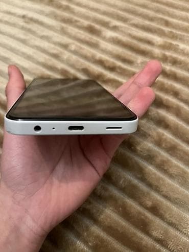 telefon samsung a15: Samsung Galaxy A15, 128 GB, rəng - Ağ, Sensor, Barmaq izi, İki sim kartlı — 3