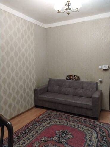 xocasəndə evlər: Nizami rayonu,Xalqlar metrosu,Siyaqut restoranına yaxın,9 — 1