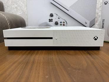 xbox one series s: Xbox One S (ağ) oyun konsolu seti Komplekt: - Xbox One S konsolu — 7