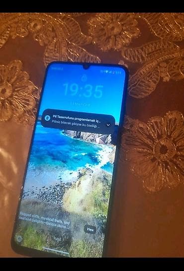 iphone ucuz: Realme C51, 128 GB, rəng - Boz, Barmaq izi, Simsiz şarj, Face ID — 2