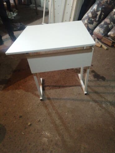 ofis stullari: Qonaq otağı üçün, Yeni, Açılmayan, Dördbucaq masa, 6 stul — 4