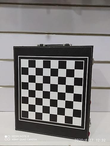 Şahmatlar: Sahmat naboru koja.ici parca.icinde icki naboru var.ickı qoymaq üçün — 6