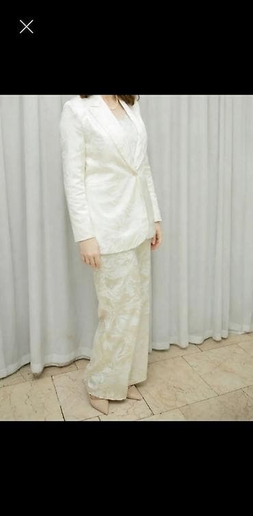 ağ kupalnik: Sateen markasına məxsusdur Qadın üçün krem-ağ rəngdə üçlü — 2