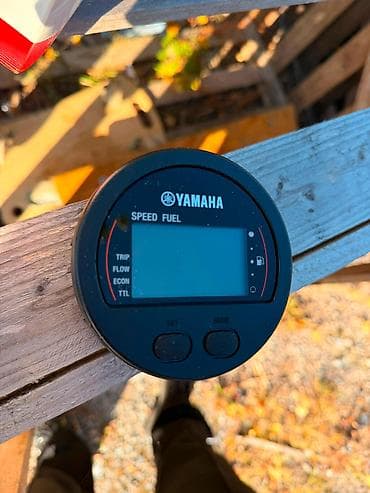 Другой транспорт: Yamaha qayıq mühərriki üçün rəqəmsal "Speed/Fuel" (Sürət və Yanacaq) — 2