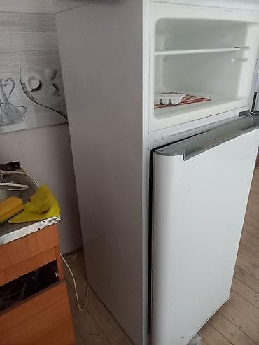 tv ucuz: Məişət texnikası paketi.soyuducu və televizor satılır. ikisidə 4 ay — 4